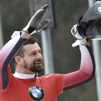 Скелетонист Мартин Дукурс начал олимпийский сезон с уверенной победы в Лейк-Плэсиде