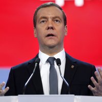 Медведев рассказал о давлении Еврокомиссии на Россию в связи с "Северным потоком - 2"