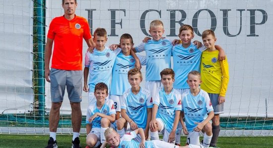 'Riga' akadēmija uzņem bērnus un jauniešus bezmaksas treniņiem futbolā