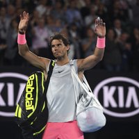 Nadals kājas traumas dēļ nepabeidz 'Australian Open' ceturtdaļfināla cīņu pret Čiliču