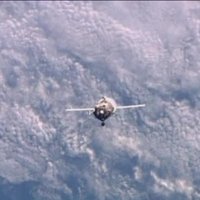 Video: Ar 'Sojuz' kosmosa kuģi uz SKS ierodas trīs astronauti