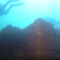 Video: Vanas ezera dibenā atrod 3000 gadus senu pili
