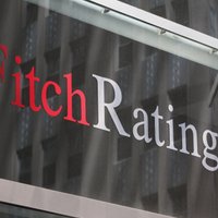 Fitch понизило прогноз по рейтингам 20 российских банков
