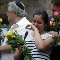 Uzbrukumu pie mošejas Londonā īstenojis 47 gadus vecs četru bērnu tēvs