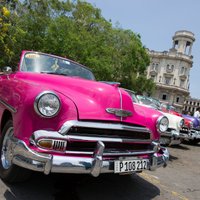 Latviešu ceļotāji izbauda sociālisma salu Kubu: tu esi dolāru koks