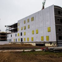 Foto: Kā tiek būvēts Stradiņa slimnīcas jaunais korpuss