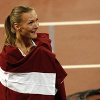 Septiņcīņniece Ikauniece-Admidiņa ar jaunu Latvijas rekordu izcīna bronzu pasaules čempionātā