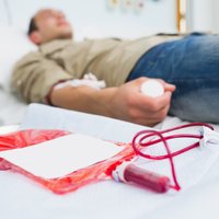 Austrumu slimnīcā bīstami sarukuši asins krājumi