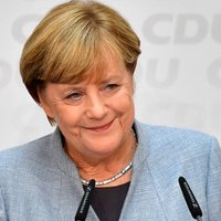 Merkele neredz iespēju atsākt sarunas par 'Brexit' vienošanos