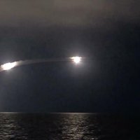 Опубликовано видео полета российских ракет "Калибр" к целям в Сирии