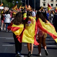 Foto: Spānijā demonstrācijās pieprasa valsts vienotību un dialogu