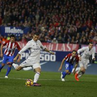 Ronaldu beidz klusēt un paziņo par karjeras turpināšanu Madrides 'Real'