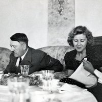 Альбом с личными фотографиями Гитлера продан за 41 тыс. долларов