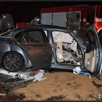 Трагическое ДТП на трассе Рига — Паневежис: погибли супруги, пострадали трое детей