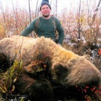 Aļaskā nošauts pats lielākais grizli lācis vēsturē