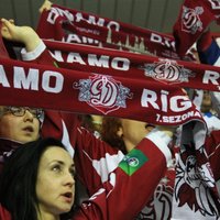 Rīgas 'Dinamo' noslēdz līgumus ar uzbrucējiem Jeļisejevu un Locānu
