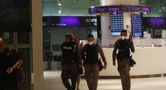 Стрельба в торговом центре в Бангкоке: убиты три человека, задержан 14-летний подросток
