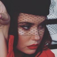 Aktrise Agate Muceniece smagi pārdzīvo šķiršanos no Krievijas sekssimbola