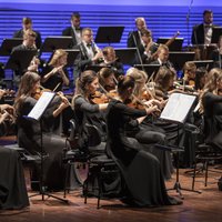 Liepājas Simfoniskais orķestris arī šajā sezonā piedāvās koncertus tiešraidē