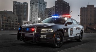 Jaunais 'Dodge Charger' speciāli policijai