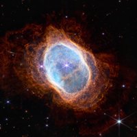 Pētām ar Veba teleskopu uzņemtās bildes: mirstošas zvaigznes skaistais plīvurs