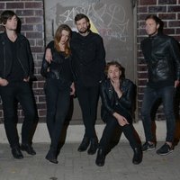 'Rīgas modes' izdod albuma 'Fantastiski' vinilu un piedāvā jaunu singlu