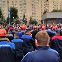 Autobūves milža 'BelAZ' vīri Baltkrievijā nostājas nacionāla streika priekšgalā