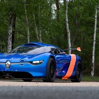 'Renault' oficiāli prezentējis 'Alpine' kupeju