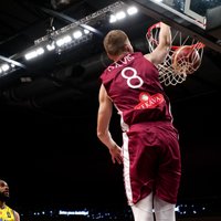 Latvijas izlase skaisti aizvadītā otrajā ceturtdaļā liek pamatus trešajai uzvarai