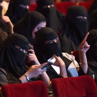 Pēc 35 gadu aizlieguma Saūda Arābijā atvērs pirmo kinoteātri