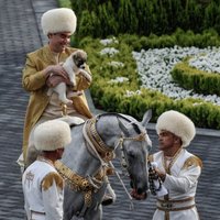 Covid-19: Totalitārajā Turkmenistānā nedrīkst pat pieminēt vārdu 'koronavīruss'