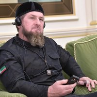 Austrijā nošauts Kadirovu kritizējošs čečenu blogeris