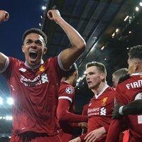 'Liverpool' un 'Barcelona' pārliecinoši uzvar UEFA Čempionu līgas ceturtdaļfināla pirmajās spēlēs