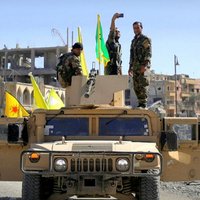 Kurdi pilnībā ieņem džihādistu 'galvaspilsētu' Raku