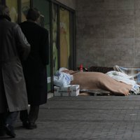 В зоне риска бедности или отчужденности — 650 тысяч латвийцев