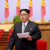 СМИ: лидер КНДР Ким Чен Ын бросил курить