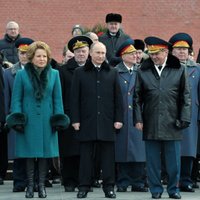 Путин вернул генералам на погоны маршальскую звезду