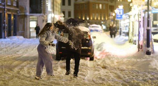 Синоптики: во вторник во многих районах ожидается небольшой снег