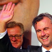 Austrijas tiesa liek rīkot jaunas prezidenta vēlēšanas
