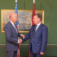Kučinskis ar ASV viceprezidentu Baidenu pārrunājis Latvijas energodrošību