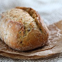 Burvīgā mājās ceptā maize - 17 mājīgi smaržojoši varianti