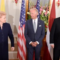 ASV viceprezidents Rīgā: NATO piektā panta ievērošana ir mūsu svēts pienākums