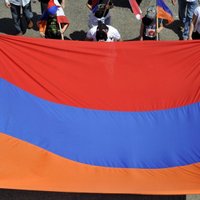 Armēnija gatava karam ar Azerbaidžānu par to, ka tā apžēlojusi par virsnieka slepkavību notiesātu azerbaidžāni