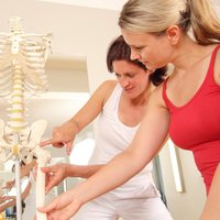 Pasaules osteoporozes diena: 10 būtiski fakti par klusējošo kaulu bendi