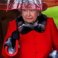 Королева одобрила приостановку работы британского парламента
