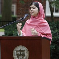 Saharova balvu iegūs pakistāniešu pusaudze Malala Jusafza