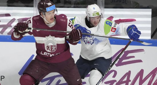 Latvijas hokeja izlases aizsargs Mamčics pamanās iemest 'hat-trick' Slovākijā