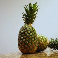 Izaudzē eksotisku augu no apēstā ananasa