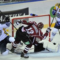 Rīgas 'Dinamo' uzvar gada pēdējā spēlē un Ābola juniora debijā