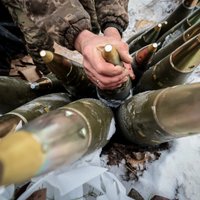 Krievijas dzīvā spēka zaudējumi sasniedz 375 270, vēsta Ukraina